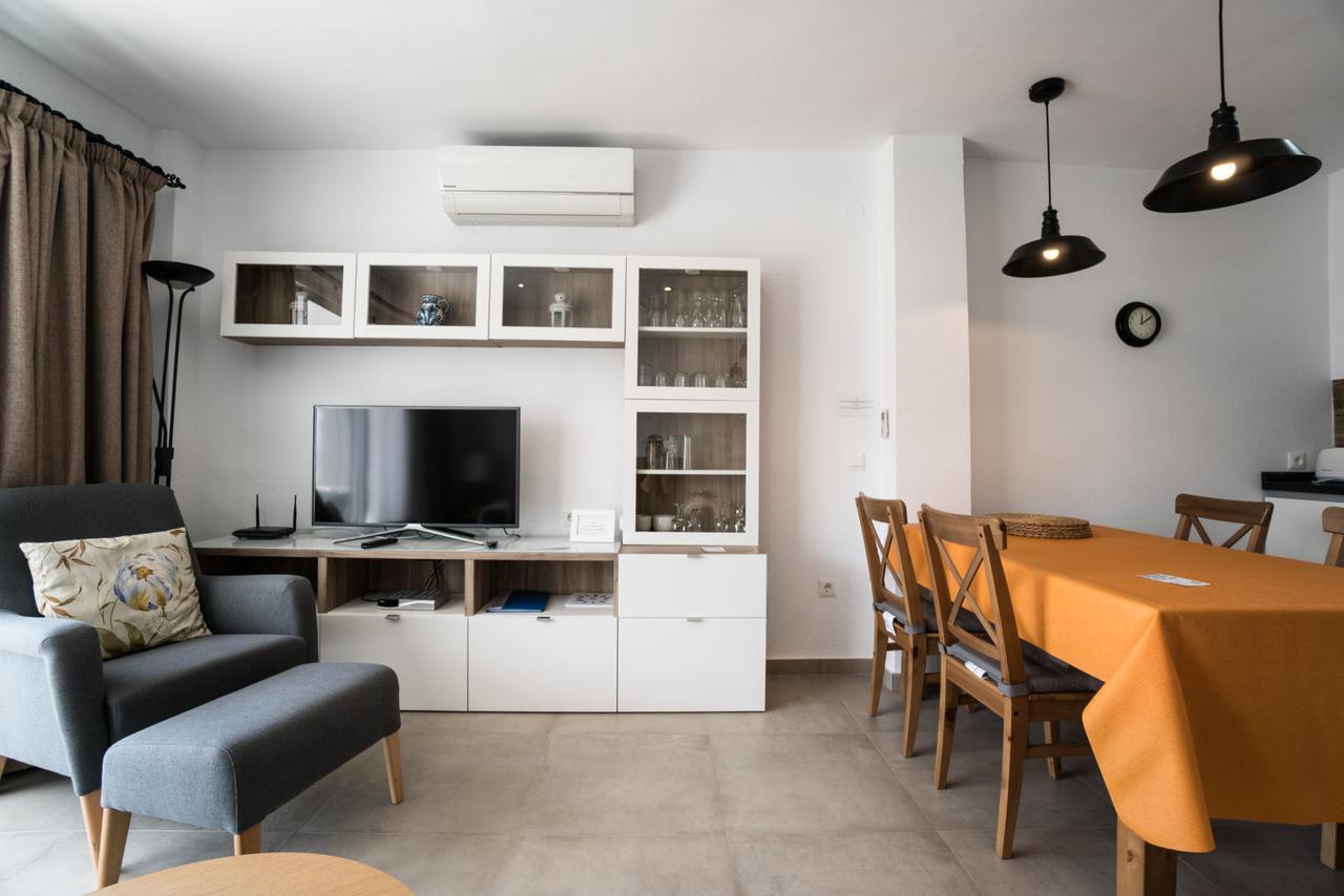 Torresol 408 Menyber Apartment Nerja Exterior photo